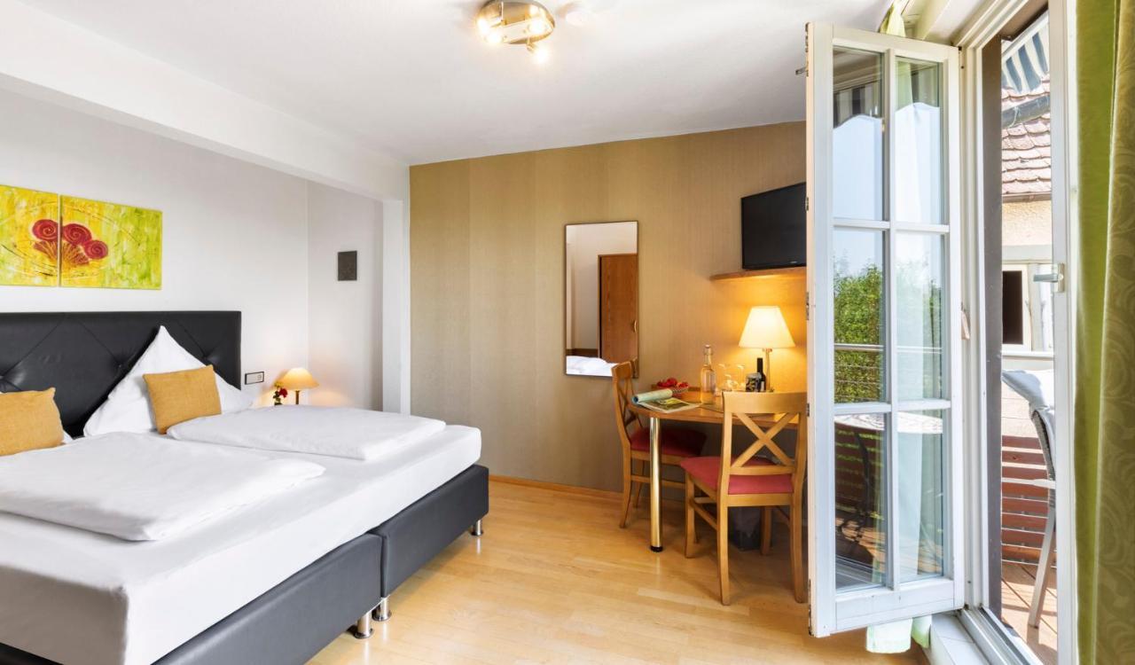 Hotel Sonnenstube Hagnau Exteriör bild