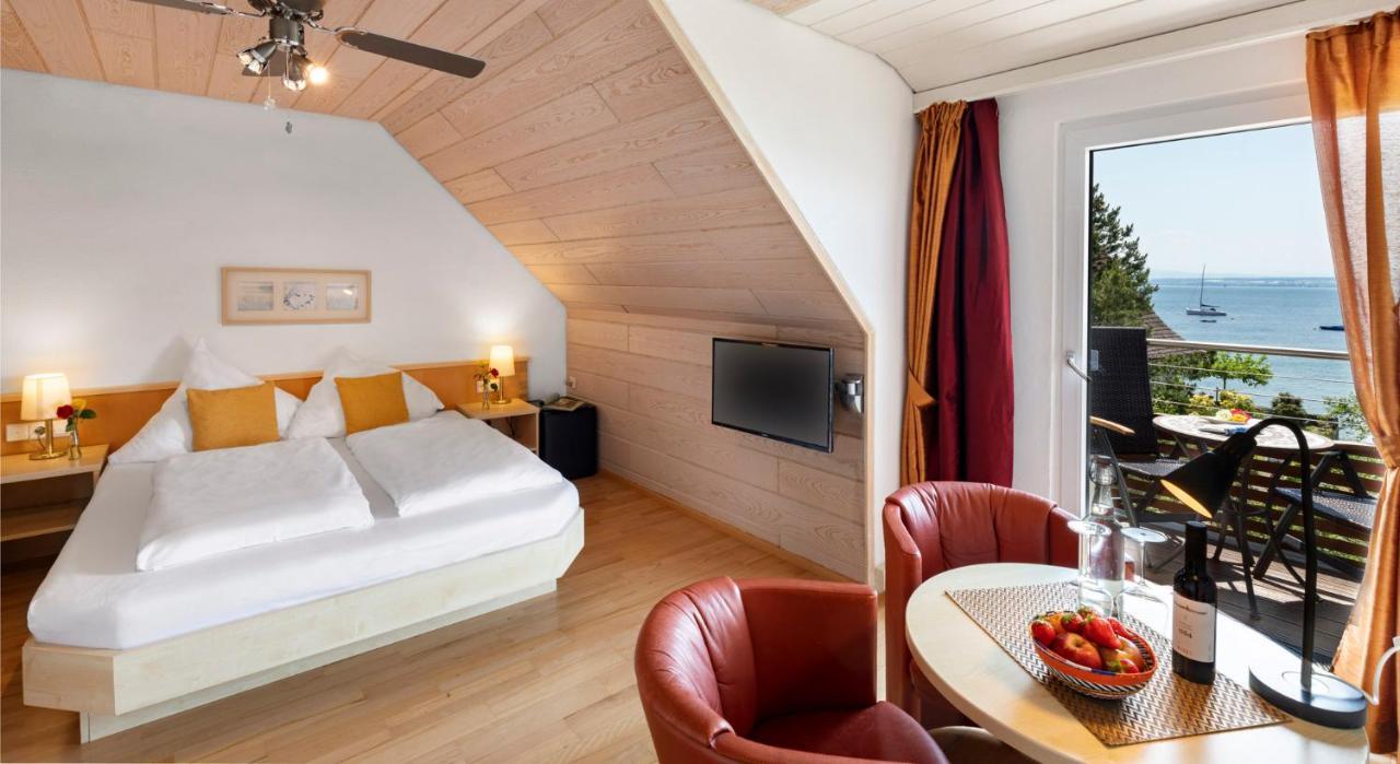 Hotel Sonnenstube Hagnau Exteriör bild
