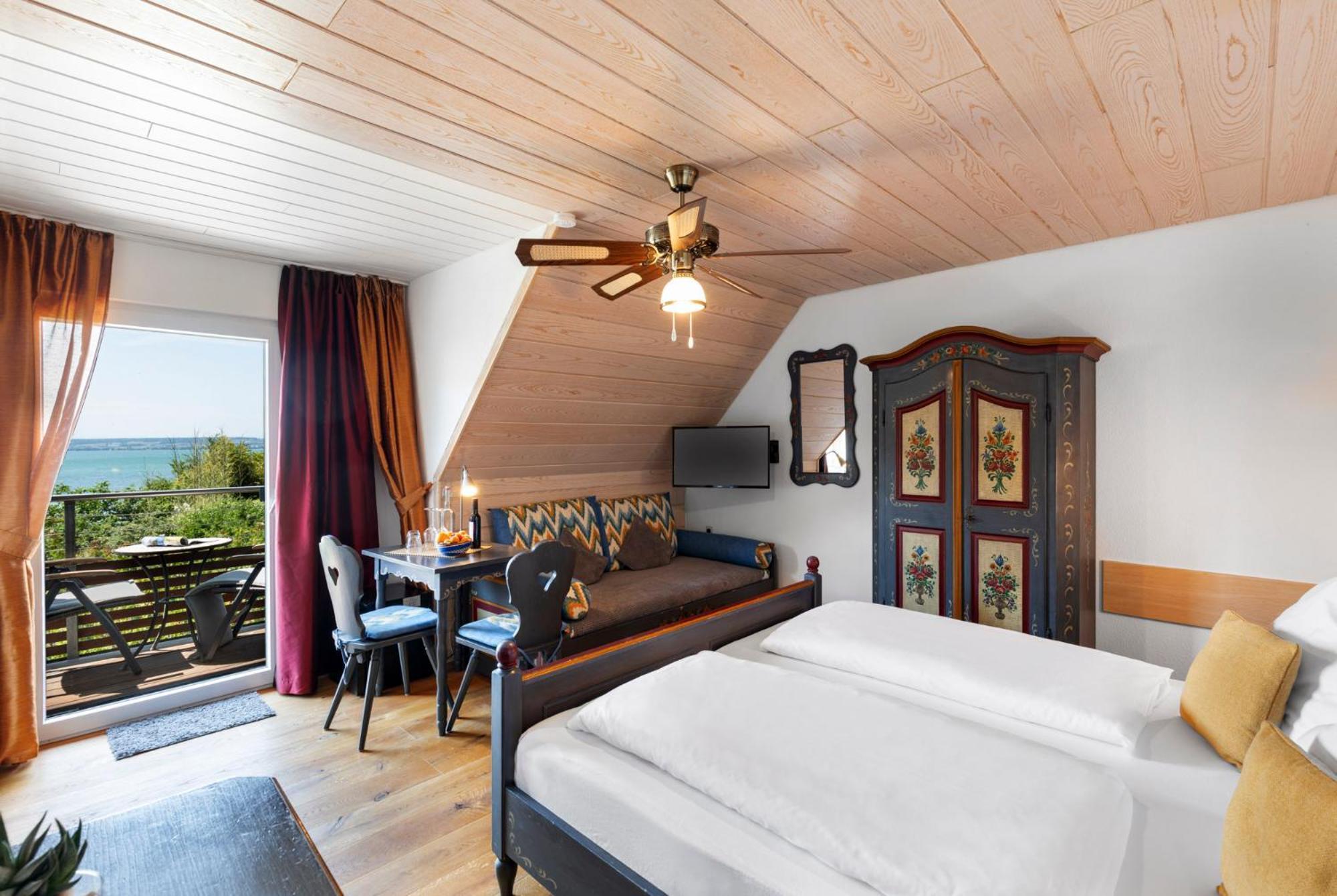 Hotel Sonnenstube Hagnau Exteriör bild